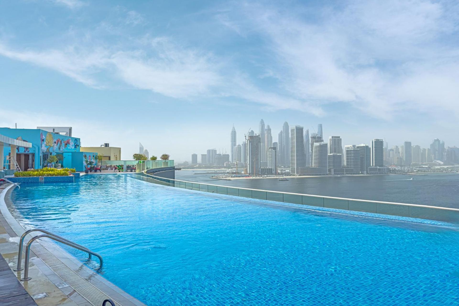 Sea View I Access I Pool With Bar Apartment *